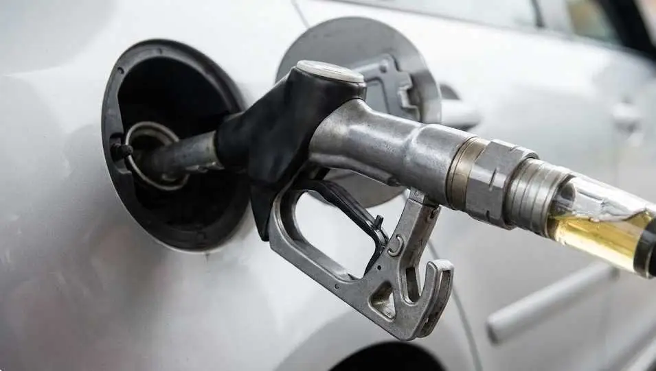 Saving money by using-cheap gas prices wisely